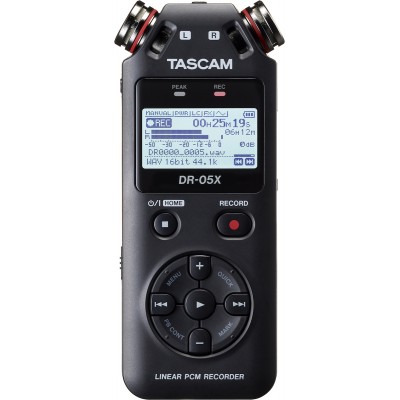 Tascam DR-05X Stereo Ψηφιακός Φορητός Εγγραφέας Μπαταρίας για Εγγραφή σε Κάρτα Μνήμης με Διάρκεια Εγγραφής 17 Ώρες και Τροφοδοσί