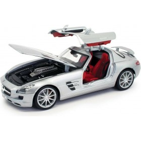 Maisto 1:18 SLS AMG Silver Metallic Special Edition Maisto 1:18 SLS AMG Silver Metallic Special Edition
