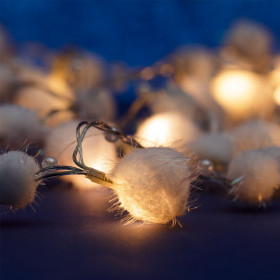 20 Χριστουγεννιάτικα Διακοσμητικά Λαμπάκια LED Πον Πον Tinsel Πέρλες Μπαταρίας 2.68 m - Θερμό Λευκό