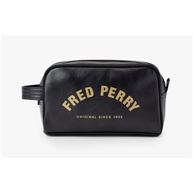 Fred Perry Ανδρικό Νεσεσέρ σε Μαύρο χρώμα Fred Perry Ανδρικό Νεσεσέρ σε Μαύρο χρώμα
