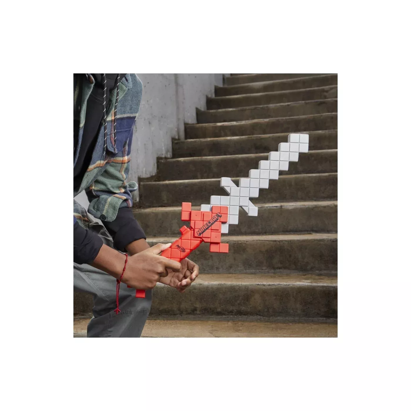 Hasbro Nerf Minecraft Heartstealer 