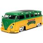 Jada Toys Turtles Leonardo 1962 VolksWagen Bus 1 24 