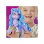 Hasbro My Little Pony: Make Your Mark Toy See Your Sparkle Izzy Moonbow – 20-Cm 