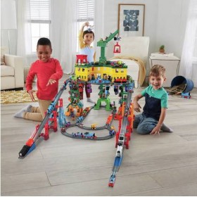 Fisher Price Thomas &amp Friends Super Station Playset