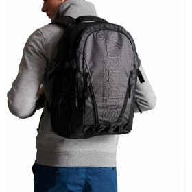 Superdry Tarp Υφασμάτινο Σακίδιο Πλάτης Μαύρο Superdry Tarp Υφασμάτινο Σακίδιο Πλάτης Μαύρο