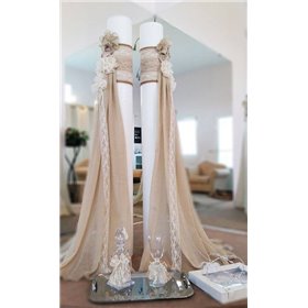 Λαμπάδα Γάμου με χειροποίητα λουλούδια Λαμπάδα Γάμου με χειροποίητα λουλούδια