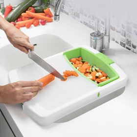 "InnovaGoods Επιφάνεια Κοπής Πλαστική Επεκτάσιμη Με Δίσκο InnovaGoods Επιφάνεια Κοπής Πλαστική Επεκτάσιμη Με Δίσκο, Δοχείο Και Στραγγιστήρι 3 Σε 1 41x28.5cm