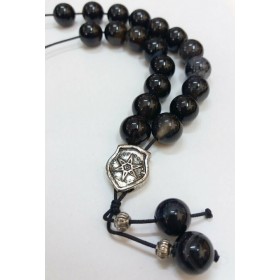 Κομπολόι με μαύρο Αχάτη και μεταλλικά στοιχεία K1174