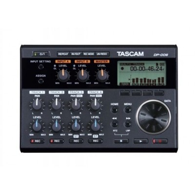 Tascam DP-006 Πολυκάναλος Ψηφιακός Φορητός Εγγραφέας Μπαταρίας/Ρεύματος για Εγγραφή σε Κάρτα Μνήμης με Διάρκεια Εγγραφής 8 Ώρες