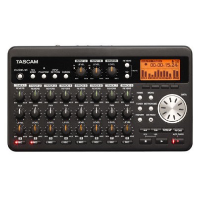 Tascam DP-008 Πολυκάναλος Ψηφιακός Φορητός Εγγραφέας Μπαταρίας/Ρεύματος για Εγγραφή σε Κάρτα Μνήμης με Διάρκεια Εγγραφής 6.5 Ώρε