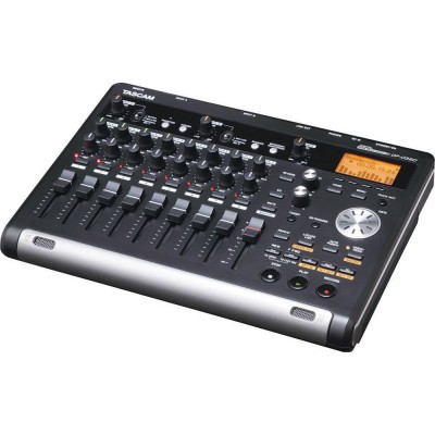 Tascam DP-03SD Πολυκάναλος Ψηφιακός Επιτραπέζιος Εγγραφέας Ρεύματος για Εγγραφή σε Κάρτα Μνήμης/CD με Phantom Power