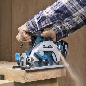 Makita DHS680Z Δισκοπρίονο 18V Solo με Σύστημα Αναρρόφησης Makita DHS680Z Δισκοπρίονο 18V Solo με Σύστημα Αναρρόφησης